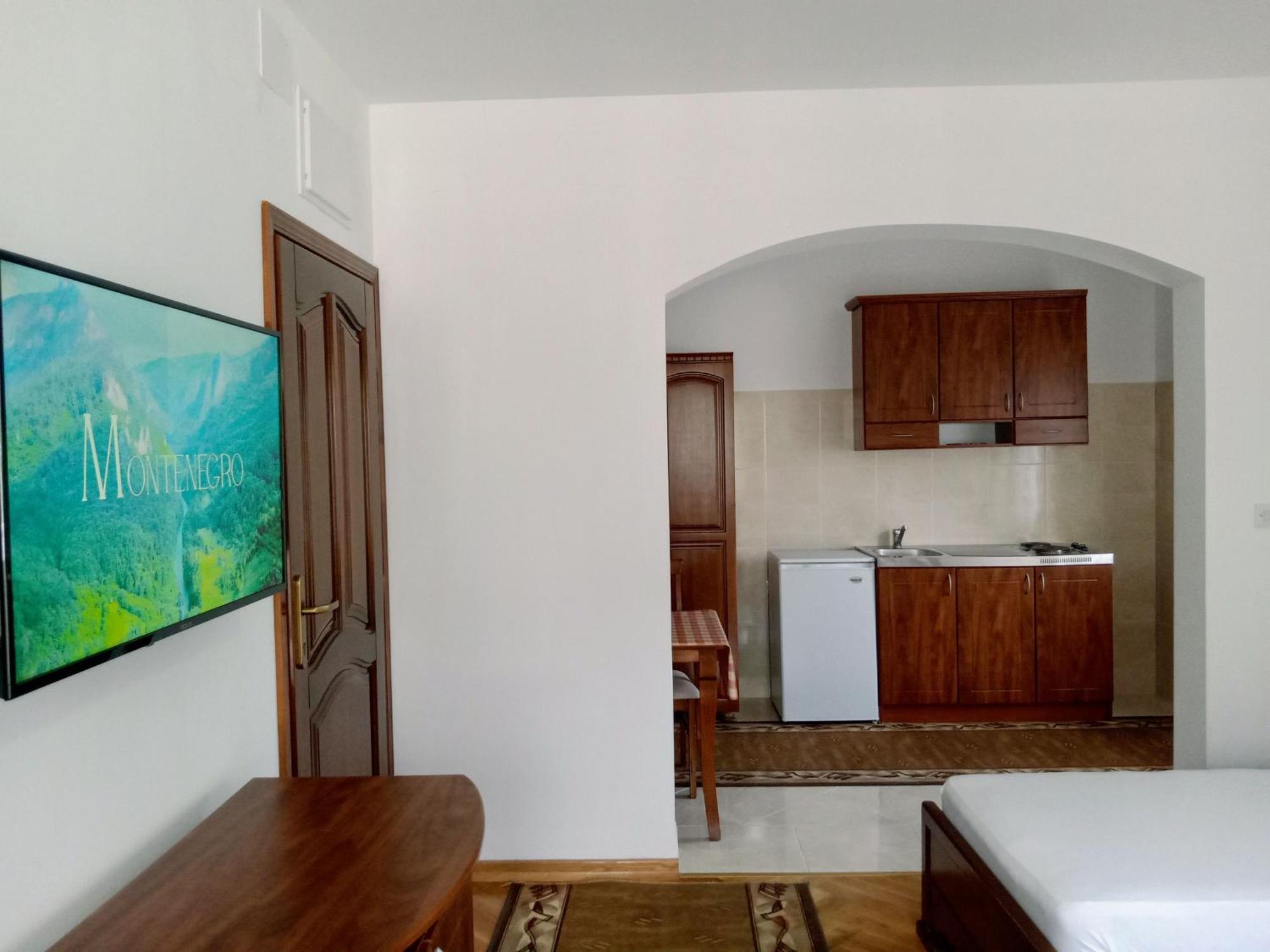 Apartments Old Olive Бар Екстериор снимка