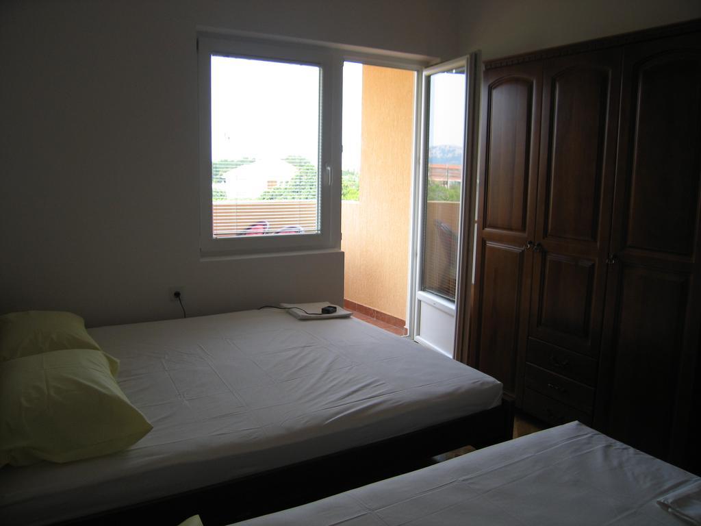 Apartments Old Olive Бар Екстериор снимка